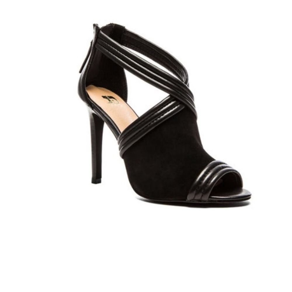 Joe's 'Dexter' Pump